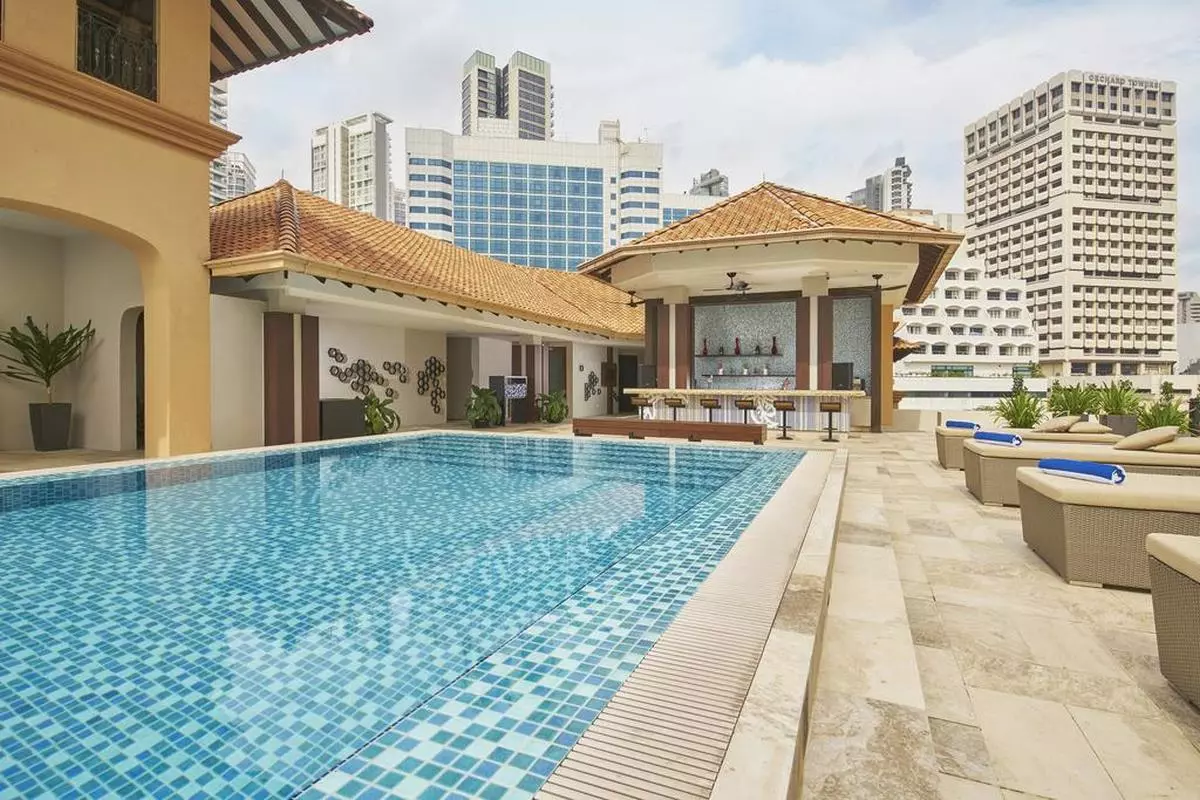 Orchard Rendezvous Hotel outdoor pool (Copy).jpg